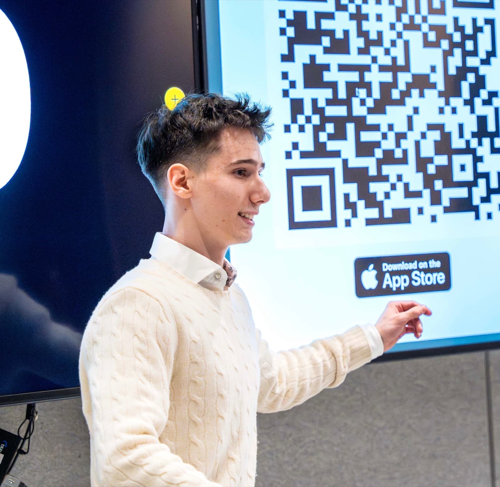 Dawid Rutkowski — AI product builder, fintech and UX, Warsaw, Poland