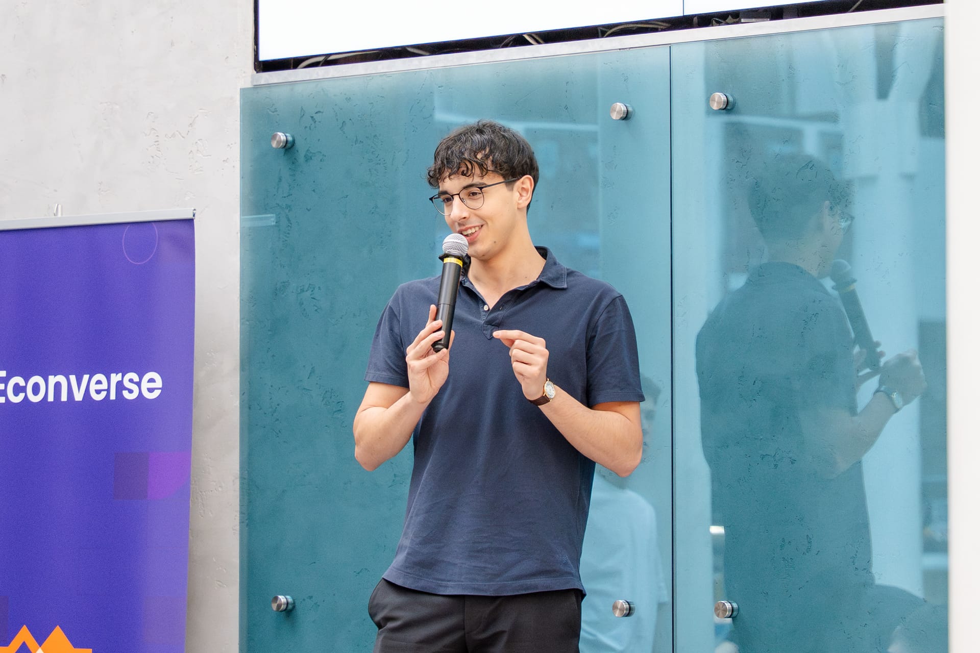 Econverse_hackathon-22.jpg